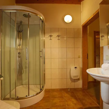 Alpesi faház Holiday Village Alpendorf Dachstein West - Osb04007-tyb *